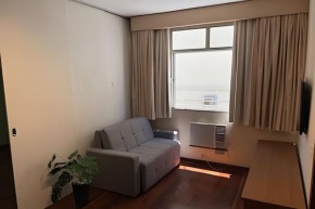 Apartamento silencioso para 6 pessoas, 2 quadras da praia, próximo a bares, restaurantes e metrô